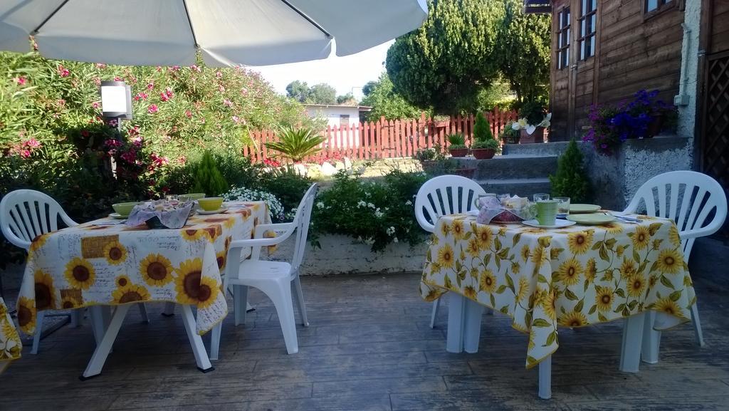Bed And Breakfast Angolo Fiorito Civitavecchia Exterior foto